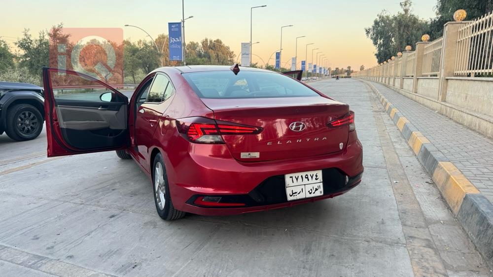هيونداي النترا